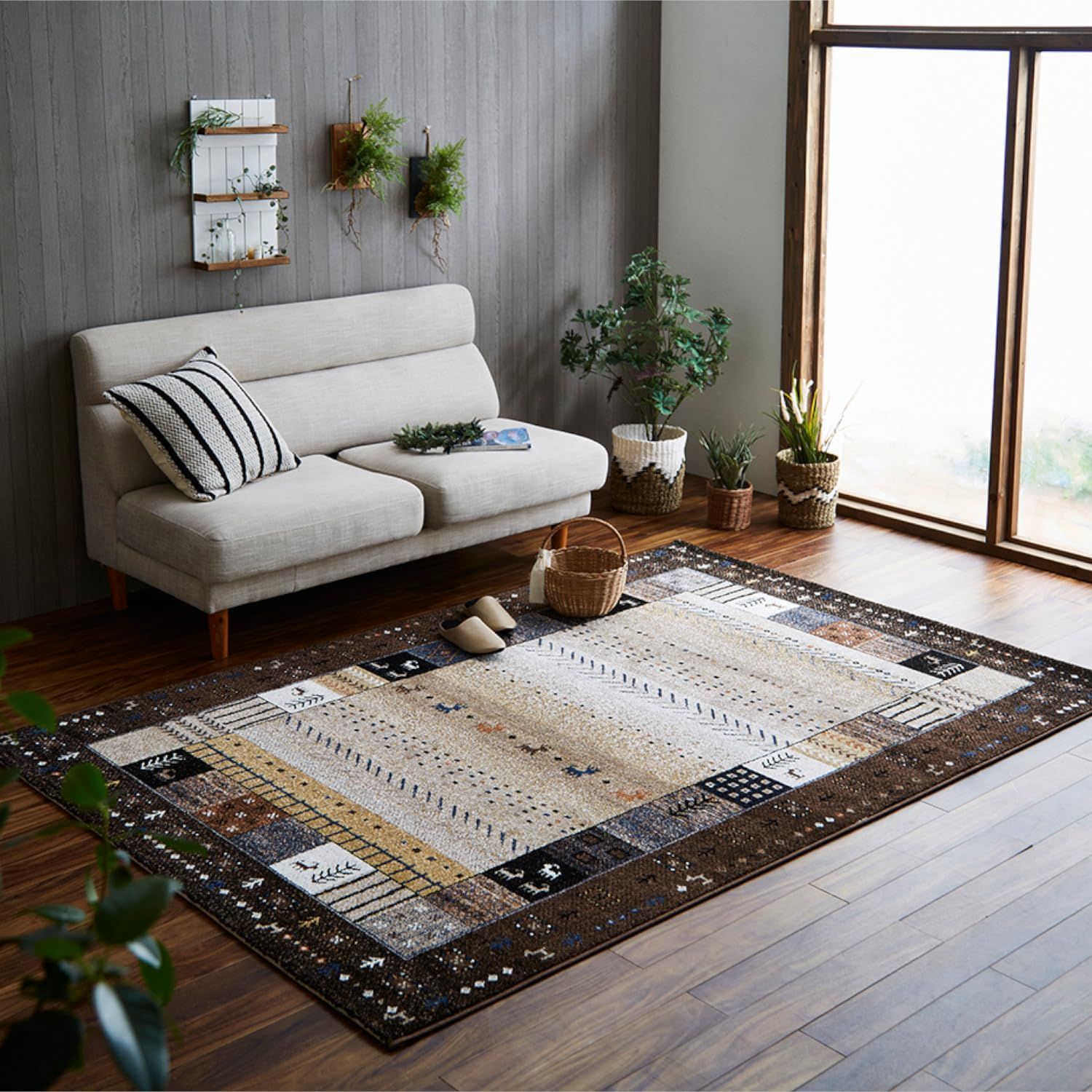 ブラウン 約133×190cm イビサ 厚み 約11mm 単品 トルコ製 抗菌 長方形 防臭 消臭 輸入ラグ へたりにくい 絨毯 耐久性 ワンルーム 織り 一人暮らし ホットカーペット対応 ウィルトン 床暖房対応 洗濯不可 カーペット ギャベ柄 おしゃれ