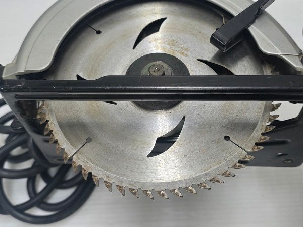 中古品】 マキタ makita 155～165mm 木工用 6型 マルノコ 5607A ○YR