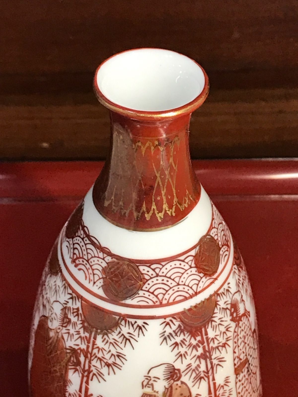 九谷 赤絵の徳利 赤絵金彩(金襴手)竹林賢人文徳利 - メルカリ 九谷 赤絵の徳利 赤絵金彩(金襴手)竹林賢人文徳利 - メルカリ