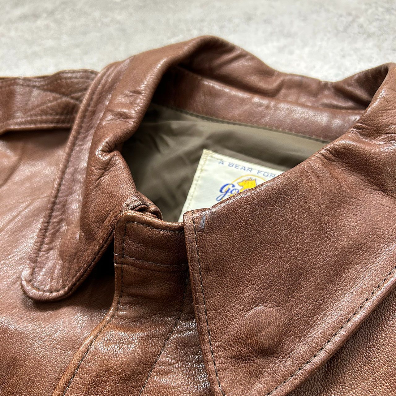 80s USA製 ゴールデンベア レザージャケット キルティング 80s ゴールデンベア A2 レザージャケット サイズ 46 ロング アメリカ製