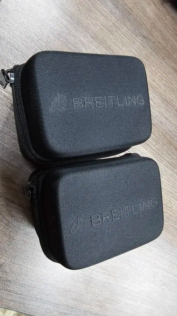 BREITLING ブライトリング 旅行 ポーチ 2 犬 まとめ