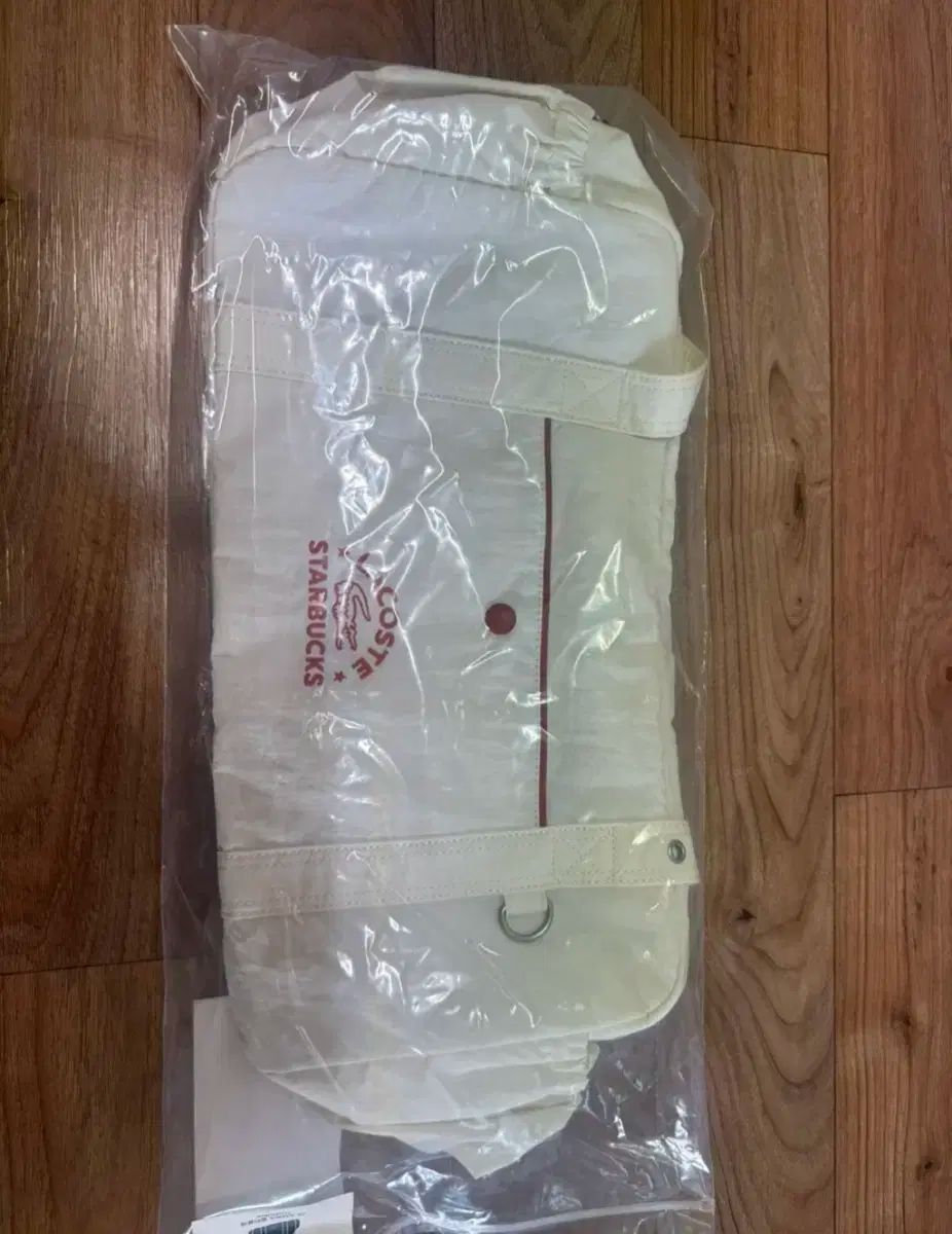 韓国 スターバックス LACOSTE ラコステ バッグ アイボリー 韓国