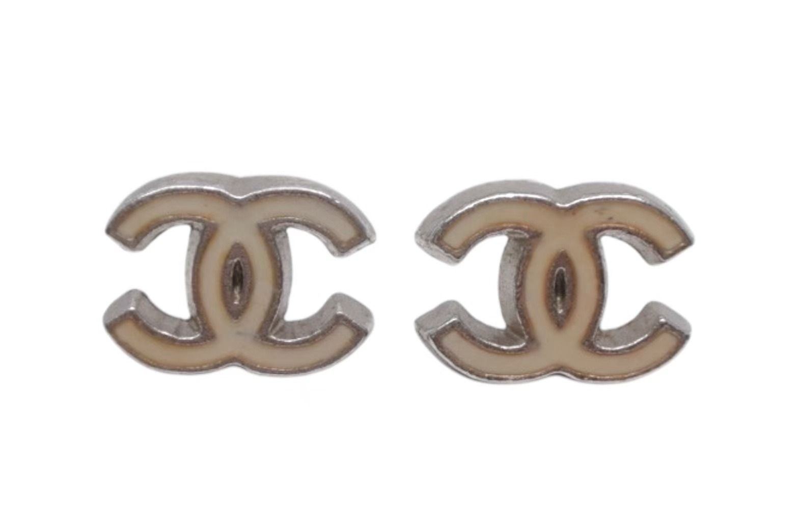 CHANEL シャネル ココマーク ピアス 重量約1.7g 04P アイボリー シルバー メタル ヴィンテージ 両耳用 4b000397