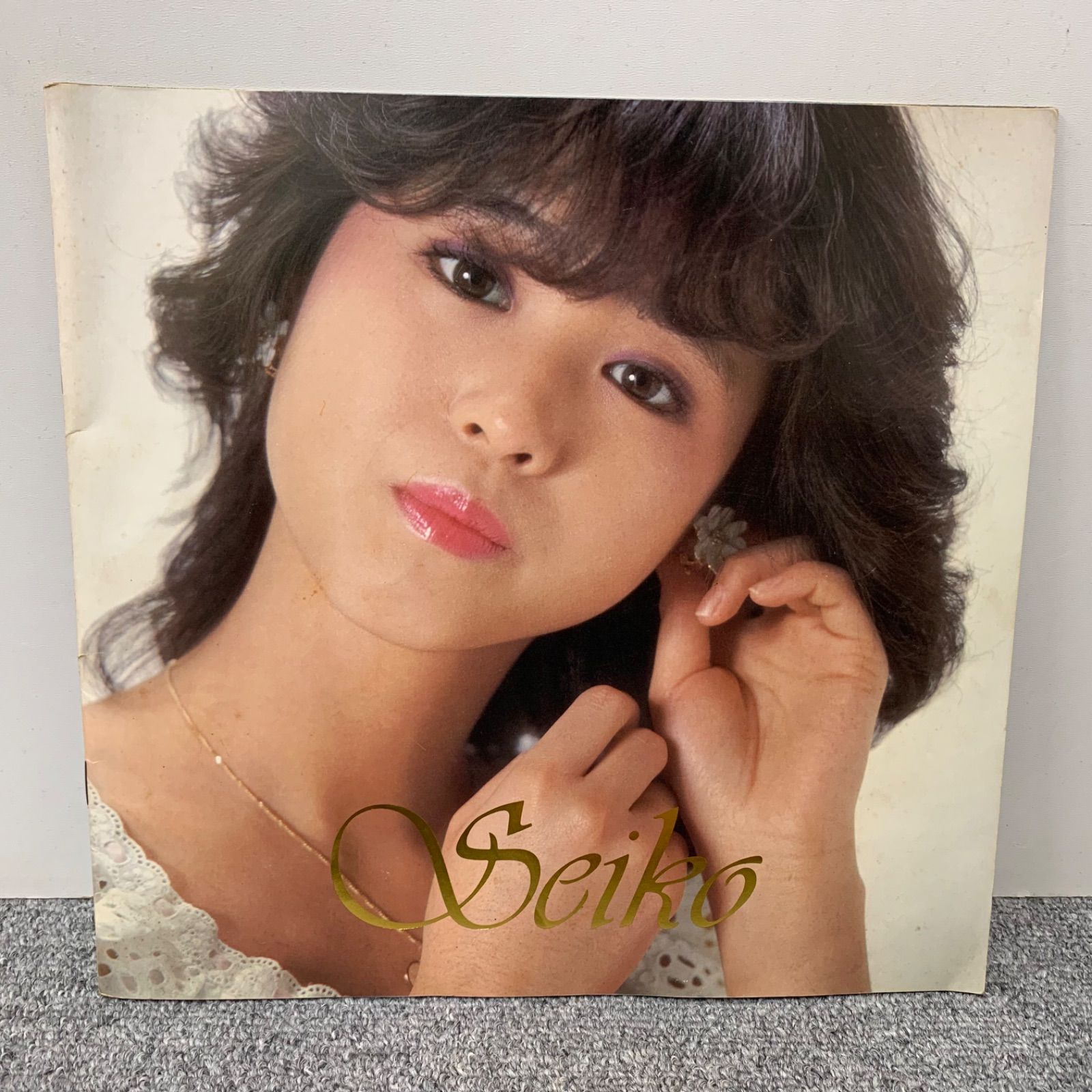 貴重1981年　松田聖子コンサート　パンフ 希少】松田 聖子 1981年 コンサートパンフレット - メルカリ