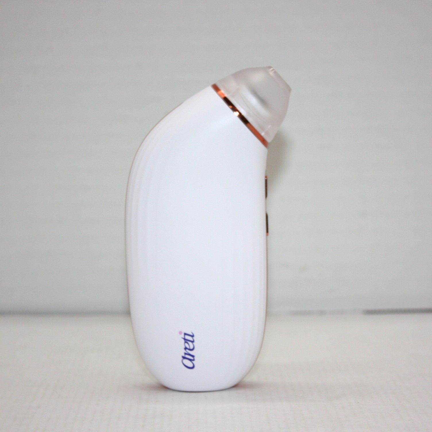 Areti b2007WH スコープ機能付き毛穴吸引器 Amazon | Areti