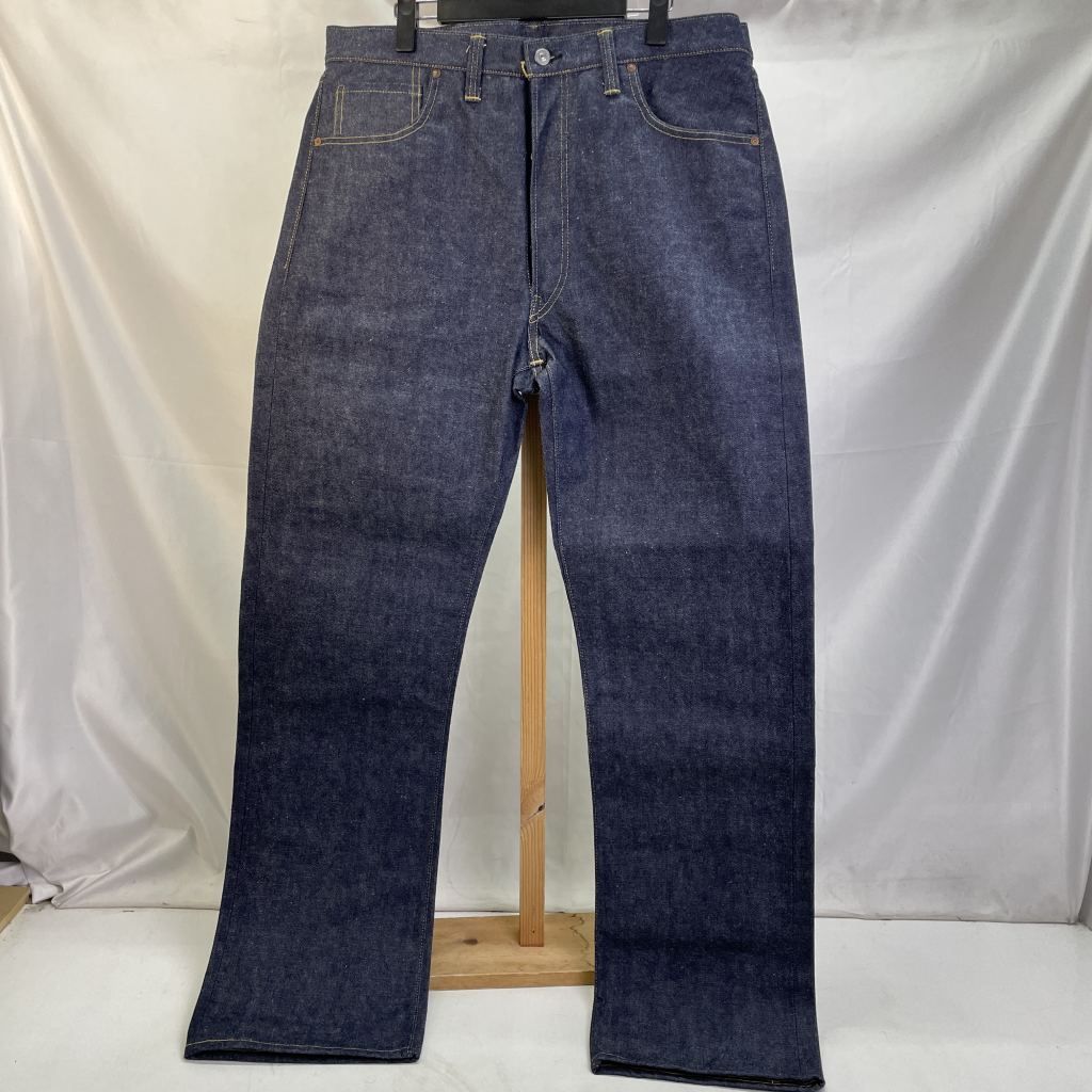 パンツ 601xx W32 DSB s1000xx W34 ウエアハウス最高峰のレーベルから大戦カーボーイパンツが初登場