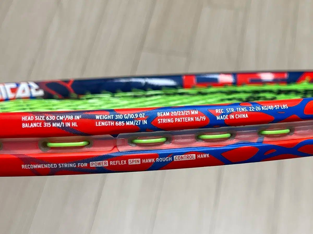 テニスラケット