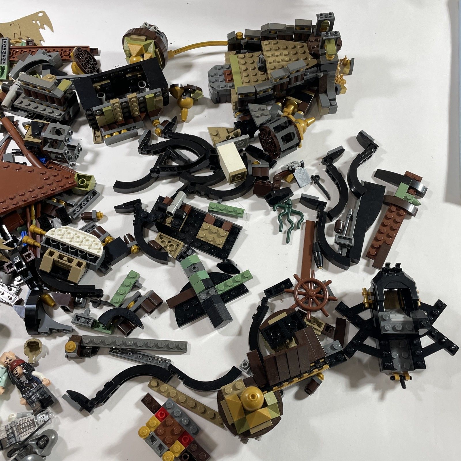 LEGO レゴ パイレーツオブカリビアン 71042 パーツ 約1.8㎏ まとめ商品 ブロック玩具 知育玩具 ジャンク品 1.80kg YUZUMIYA_COM