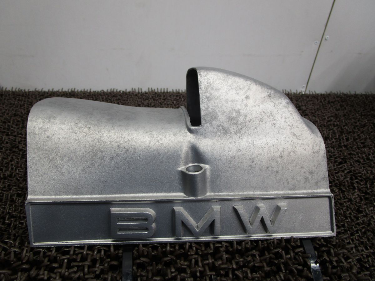 R80|7 セルモーターカバー