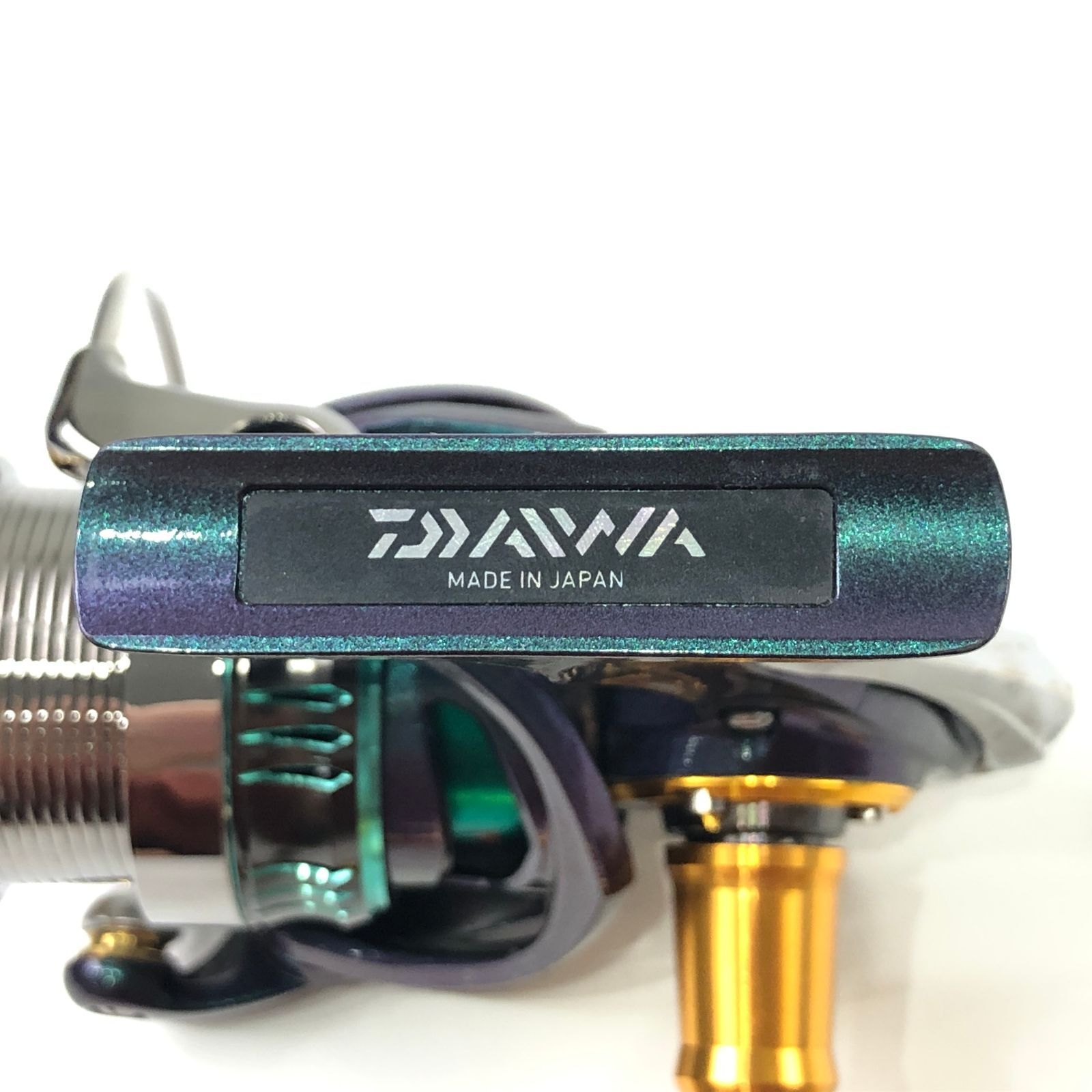 ダイワ 15 エメラルダス AIR 2508PE-H-DH スピニングリール 箱 中古品