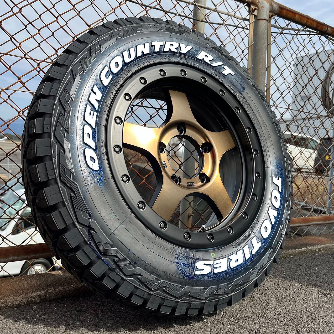 4本セット】ジムニー JB23 JB64 新品 タイヤホイールセット 16インチ 