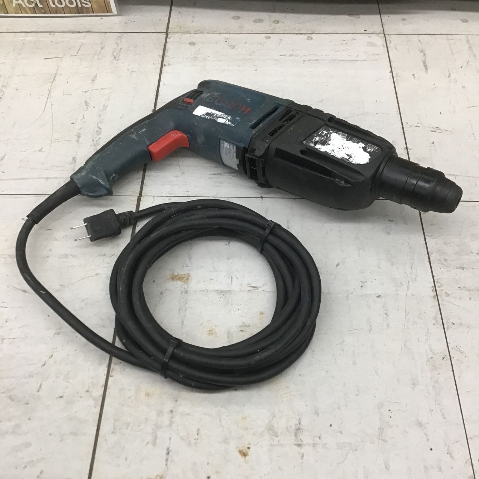 現状品】 ボッシュ/BOSCH ハンマドリル GBH2-23RE 【鴻巣店】 - メルカリ