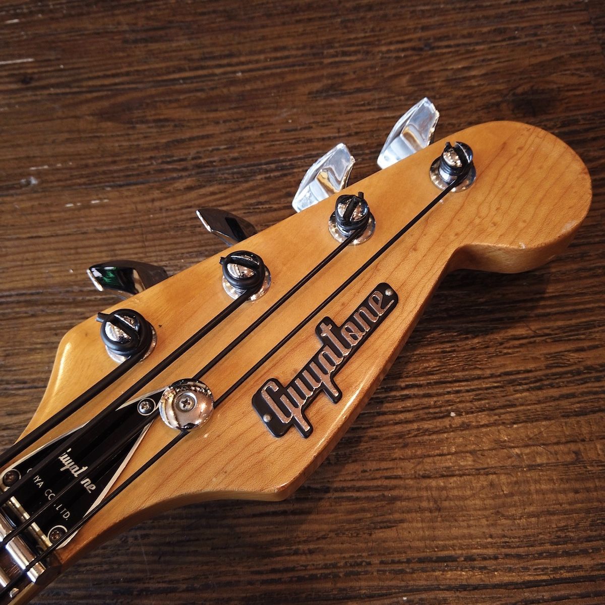 GUYATONE EB-25 グヤトーン 国産オールド ビザール エレキベース 