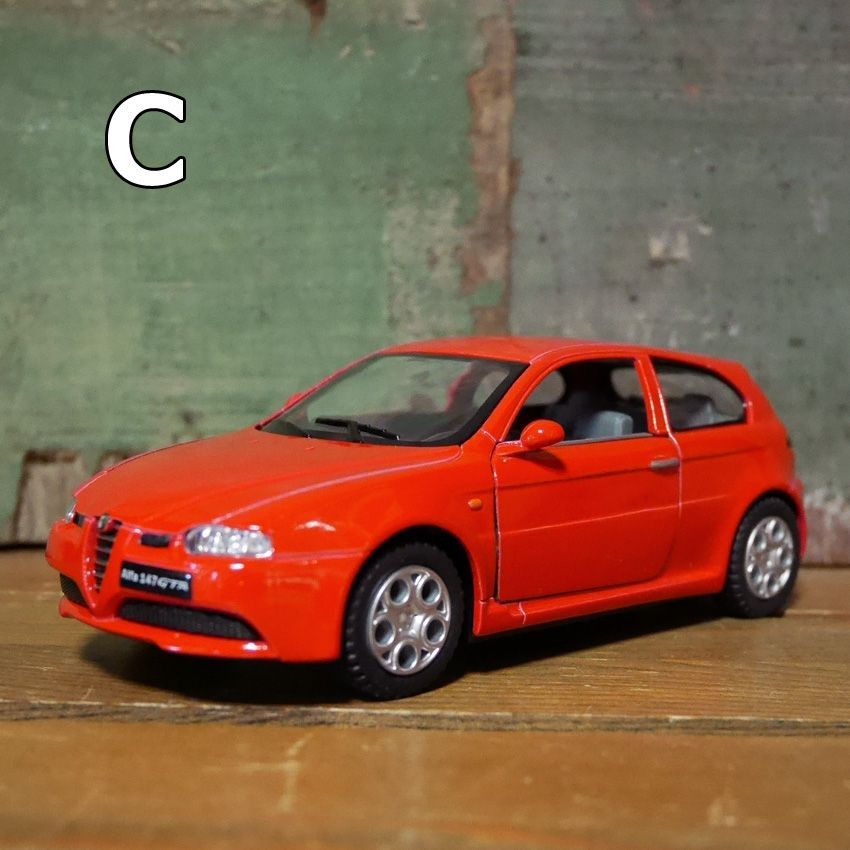 アルファロメオ ミニカー Alfa 147 GTR KiNSMART 1/32 - メルカリ