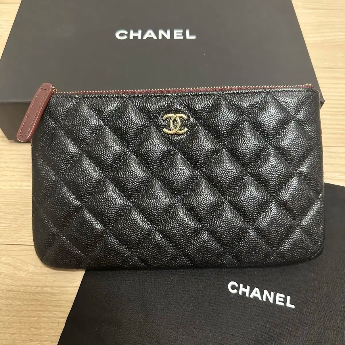 Chanel シャネル クラシック キャビア スモールポーチ