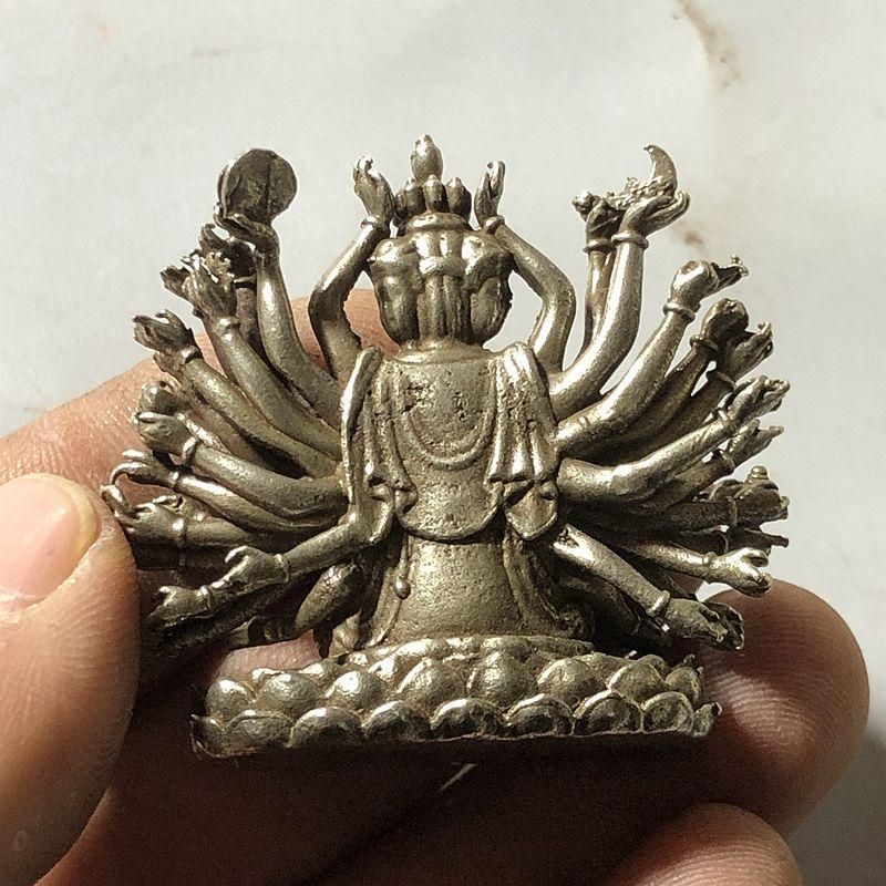 仏教美術 仏像 自在観音 小仏像 銅製 銅器 仏教美術 仏像 観世音菩薩像 小仏像 銅製 銅器 - メルカリ