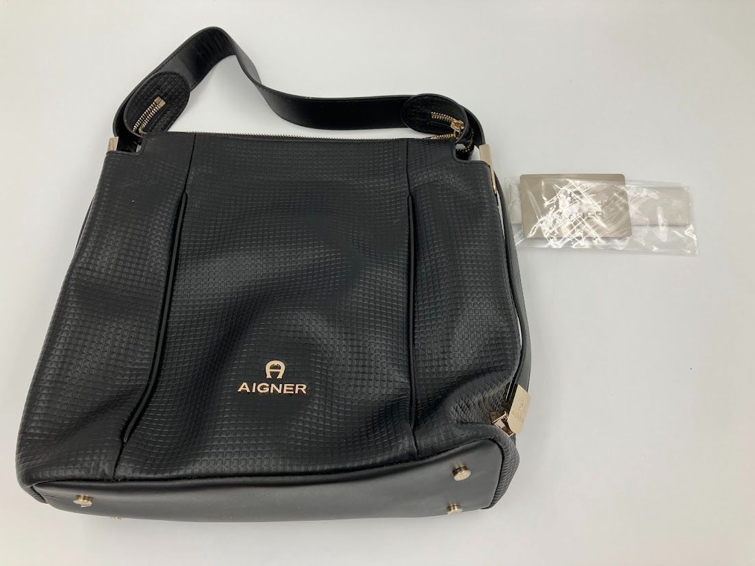 ◇未使用品◇ アイグナー AIGNER レザー ハンドバッグ 財布