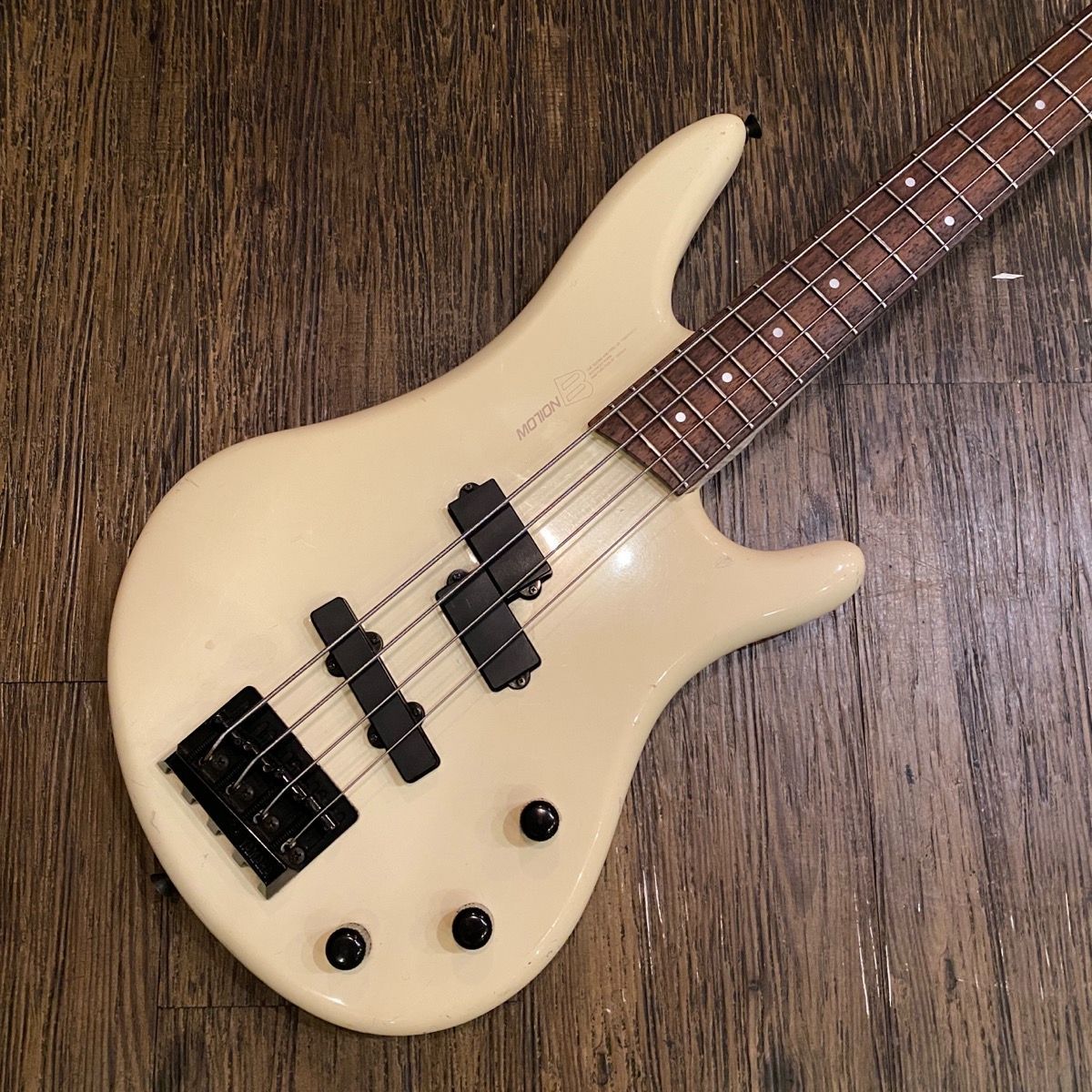 Yamaha MB-3R MOTION B エレキベース ヤマハ - メルカリ