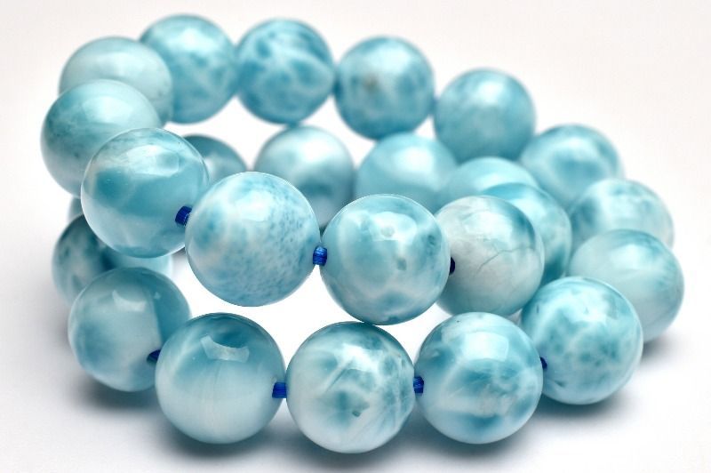 ヘマタイト母岩入り！ タイチンルチルクォーツ 11mm