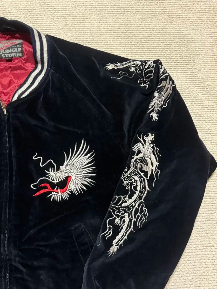 JUNGLE STORM ツアーベルベット スタジャン L