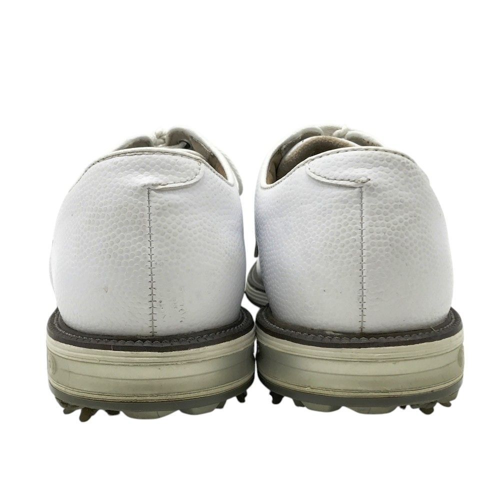 ゴルフシューズ