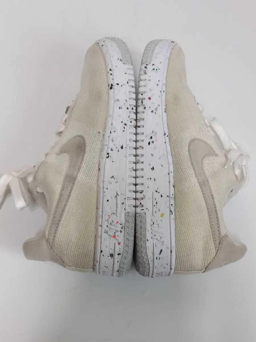 NIKE ナイキ