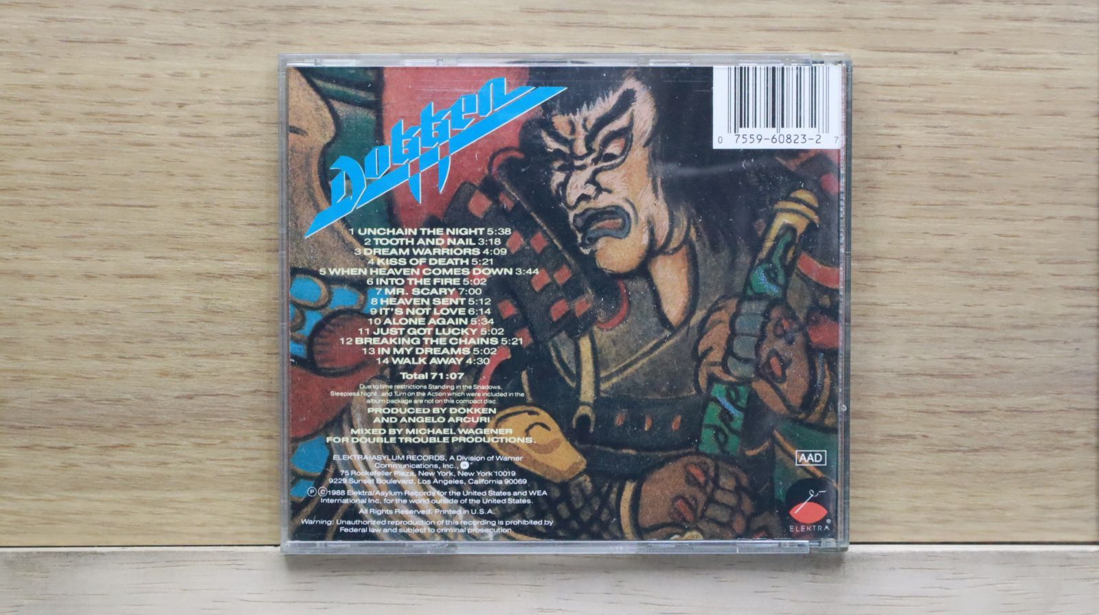 Dokken☆中古CD国内盤「ドッケン～ビースト・フロム・ジ・イースト」