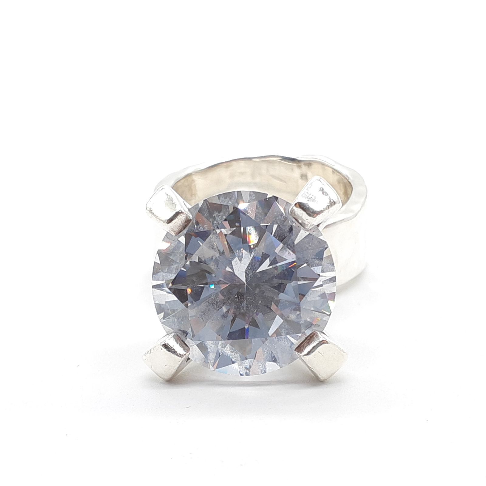 e.m. イーエム リング SILVER 925 ゆれるジルコニア シルバー 0001