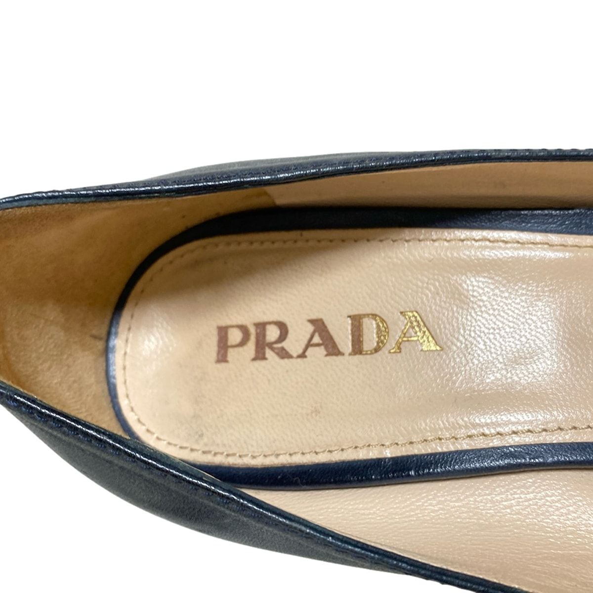 PRADA プラダ