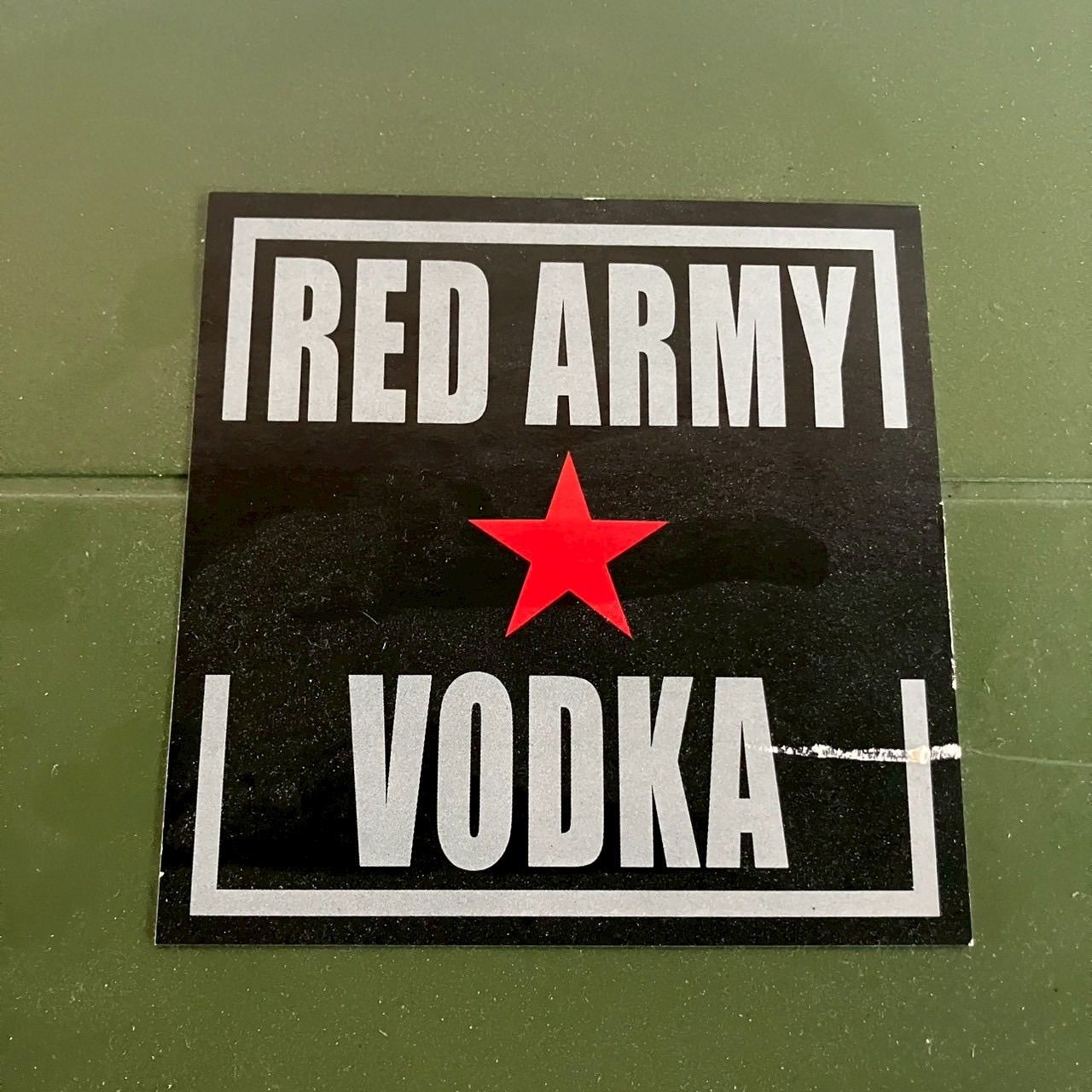 RED ARMY VODKA レッドアーミーウォッカ AK-47 カラシニコフ ガラス製 ショットグラス付 空ビン インテリア