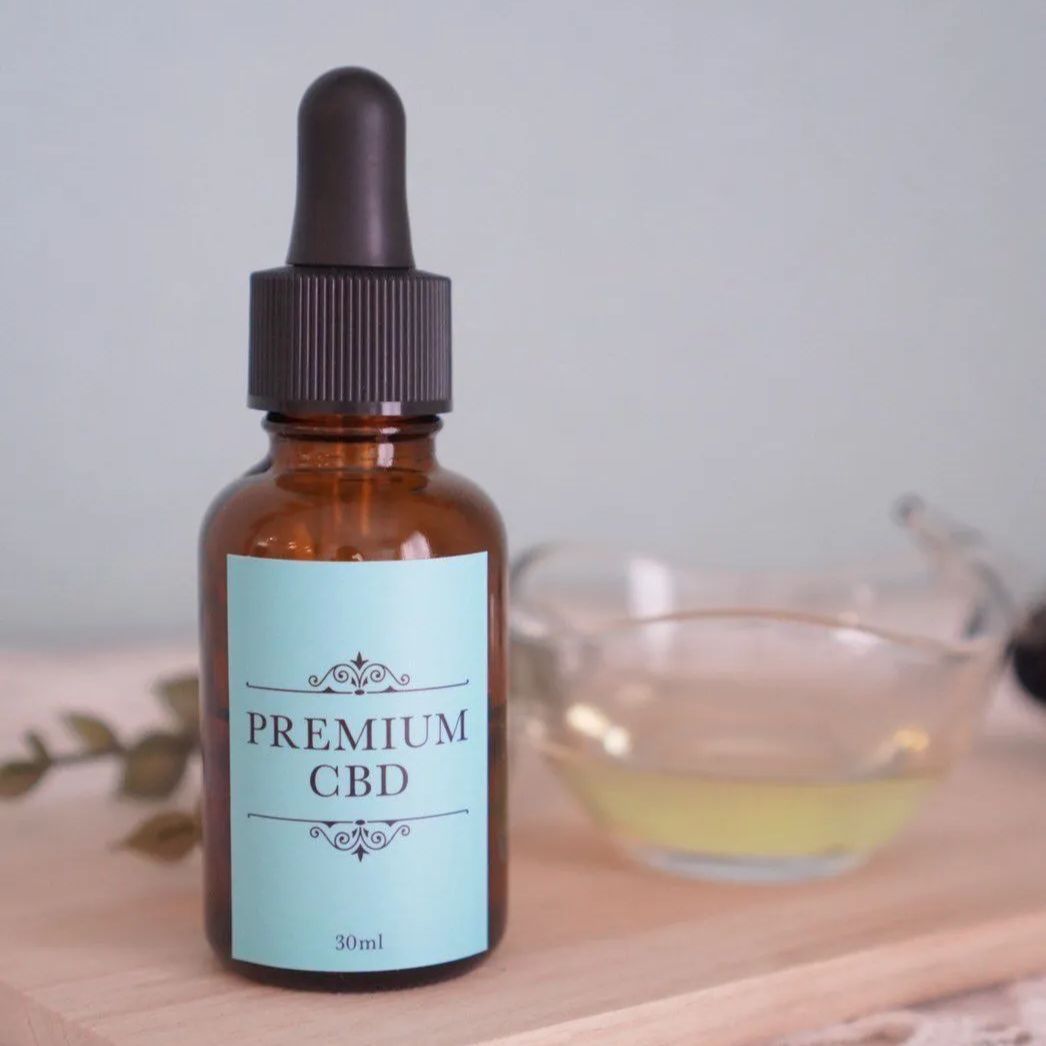 ローレルクレスト社 プレミアムCBDオイル 30ml 公式 【希少】プレミアムCBDオイル ～ローレルクレスト社から輸入～
