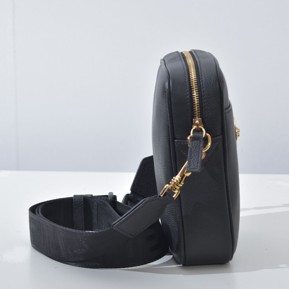 ヴェルサーチ ショルダーバッグ本革 メデューサ 1002885 VERSACE