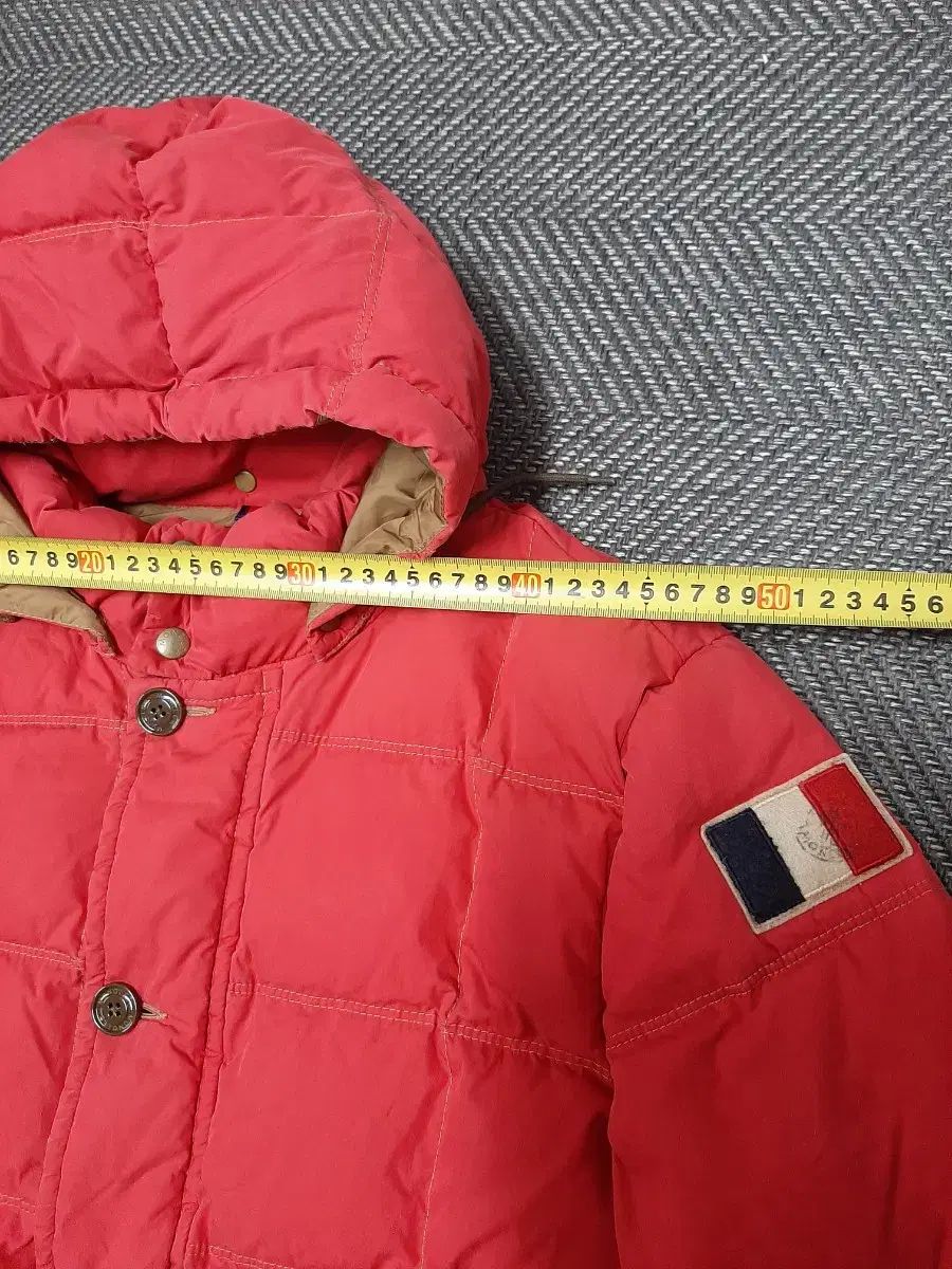 モンセラート グースダウン