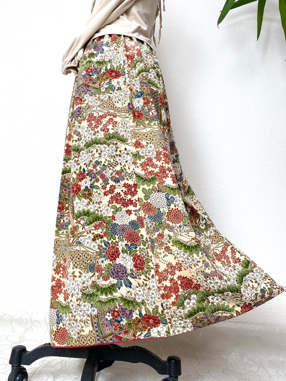 着物スカートフリーサイズ着物リメイクウエストゴムロングスカートフリーサイズ みハンドメイドNO.5705