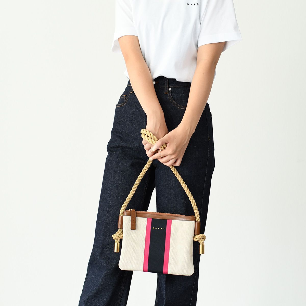 ☆新品 未使用☆ MARNI マルニ キャンバス素材 ショルダー バッグ 新作】マルニ MARNI メンズ レディース ショルダーバッグ (MARNI