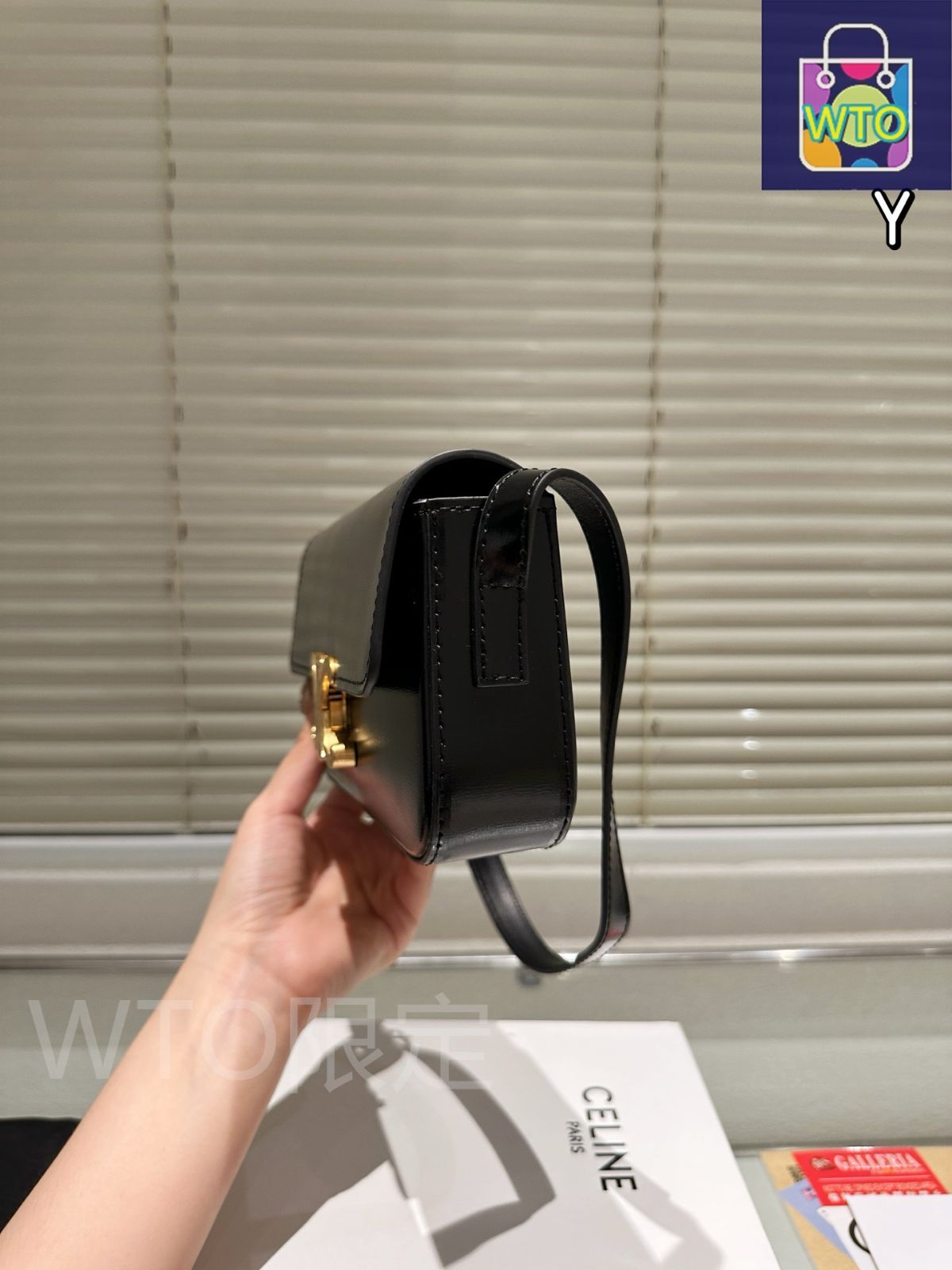 今日特価】Celine セリーヌ トリオンフェシリーズ レトロ感