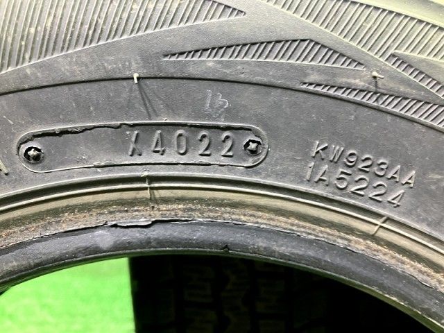 スタッドレス
