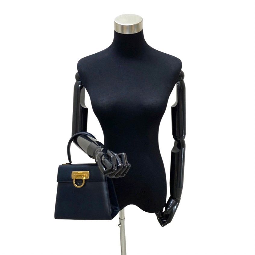 極 美品 Salvatore Ferragamo サルヴァトーレフェラガモ