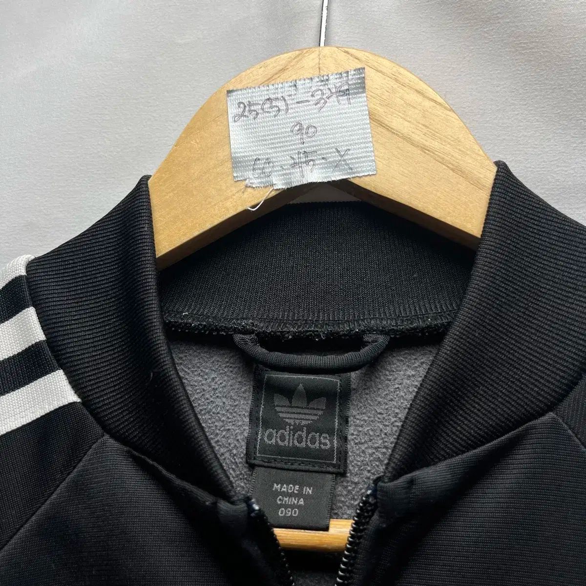 純正品/ 90 adidas(アディダス) ヨーロッパ スーパーガール