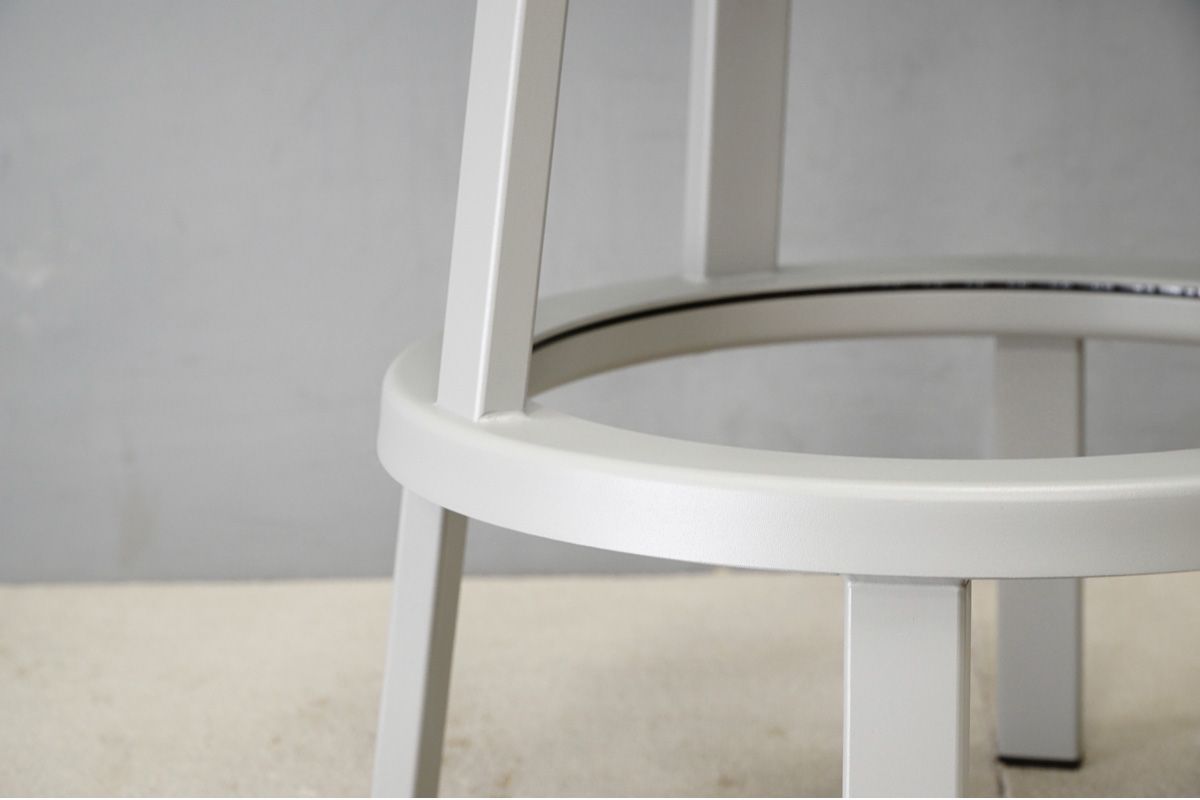 リボルバーバースツール ロー