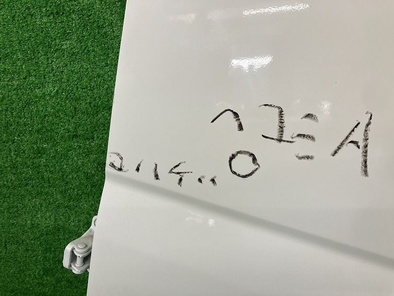 キャリィ DA16T 左フロントドア 特装ベース車キャブシャシーアオリなしエアコン付 セントラル M2A1 68002-82M10 26U FFCRYSTALESIA_COM