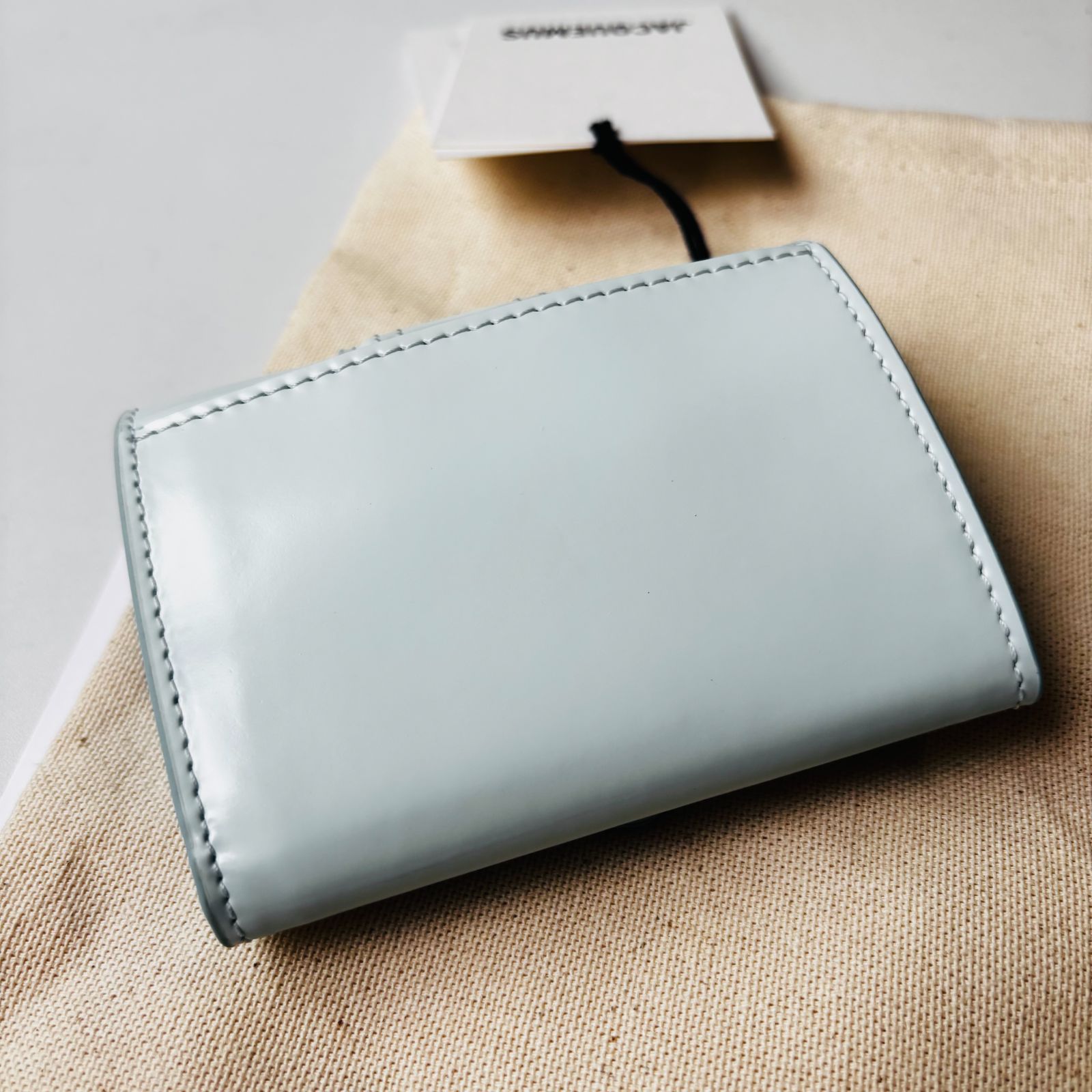 楽天市場】ジャックムス JACQUEMUS 23H233SL119-3000 三つ折り