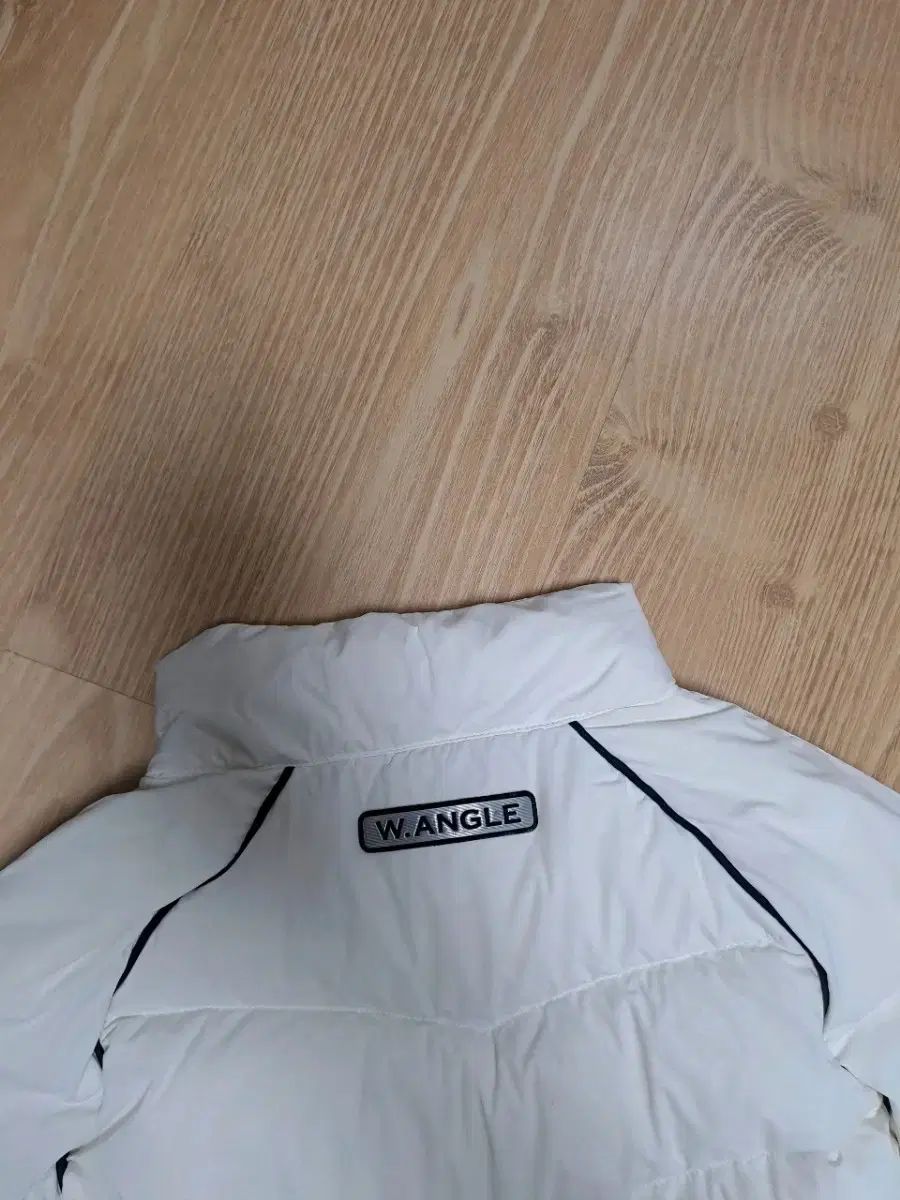 新作入荷中。 レディース ワイドアングル WIDE ANGLE ゴルフウェア グースダウン 95 週末価格