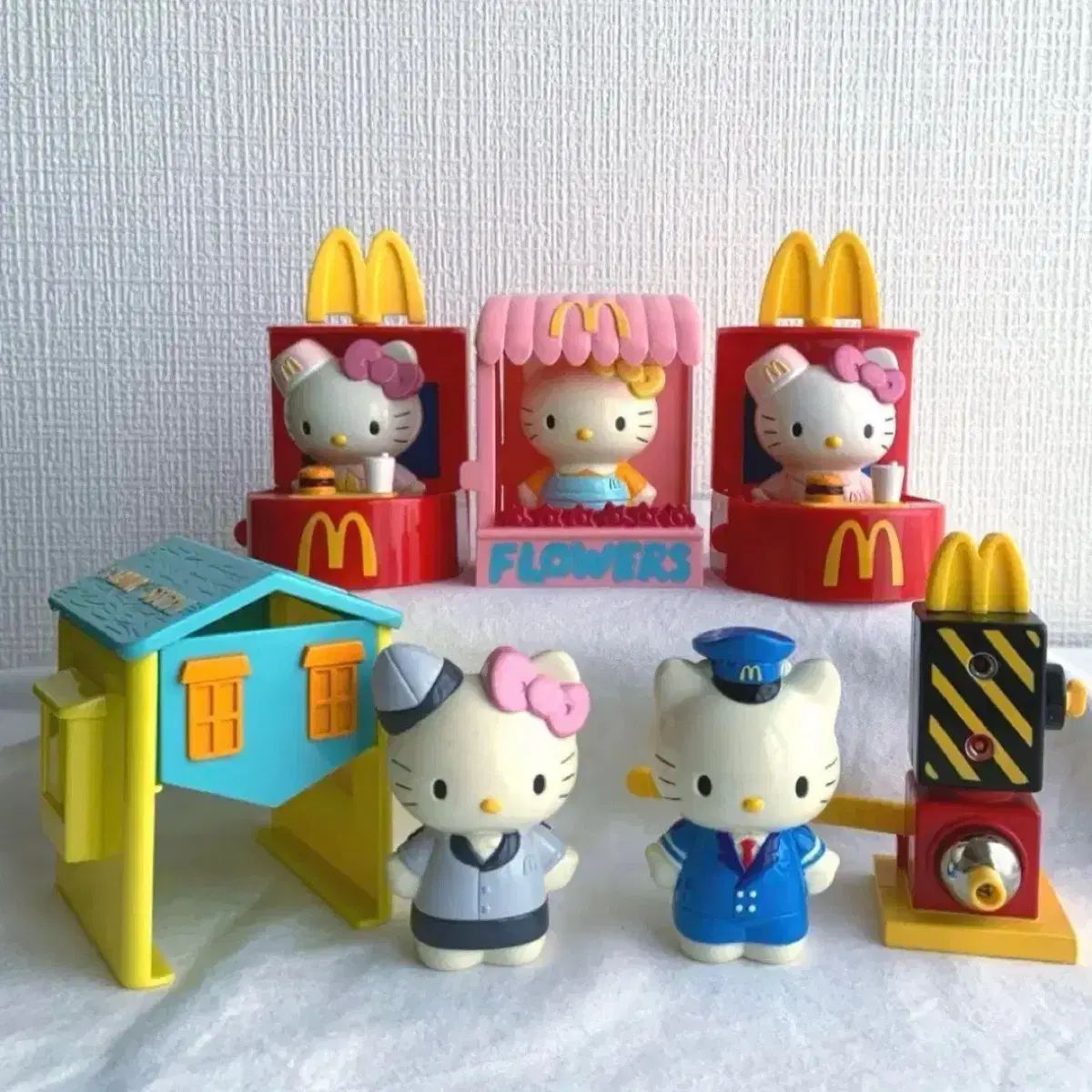 2003 年 ハローキティ ストア マクドナルド フィギュア まとめ売り