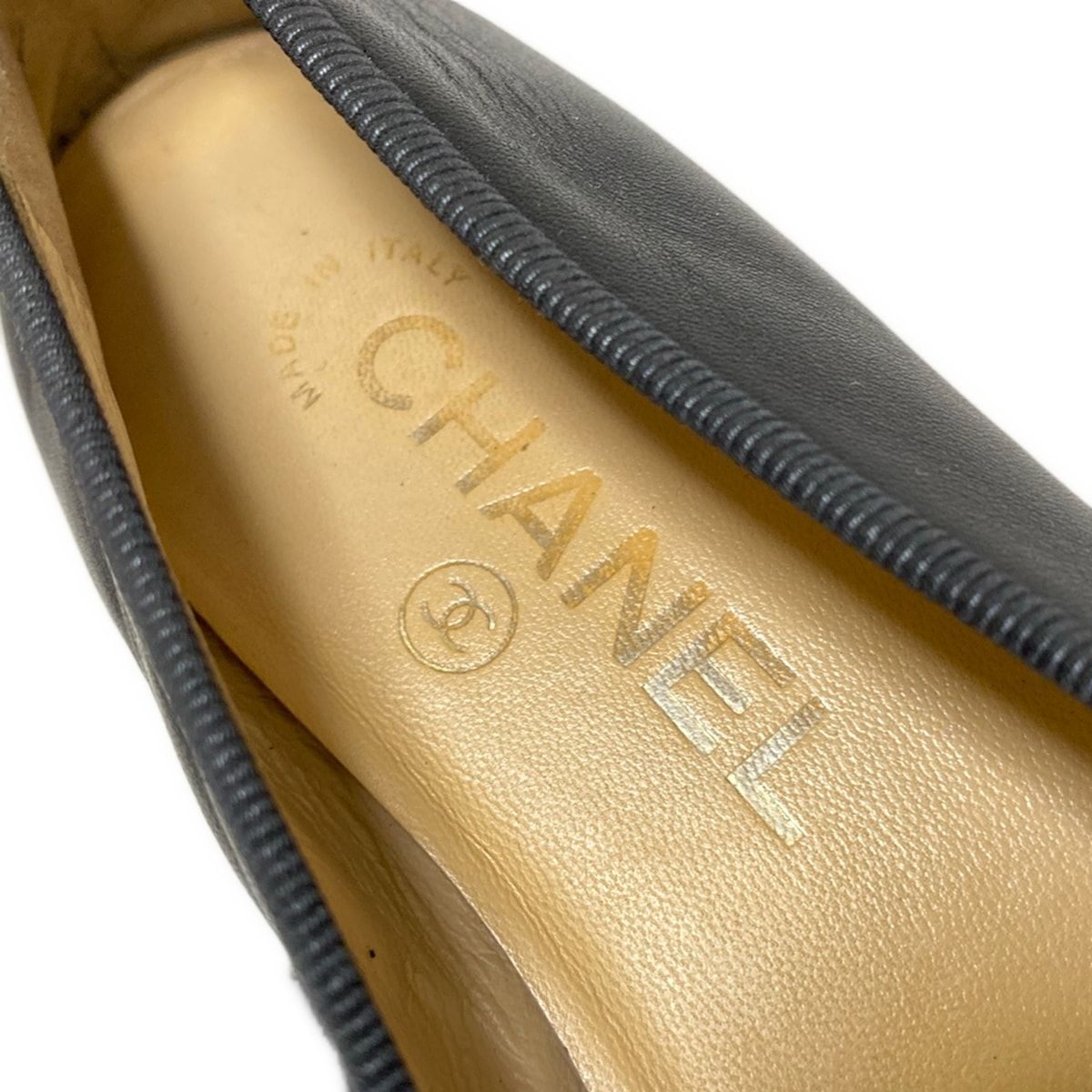 シャネル フラットシューズ