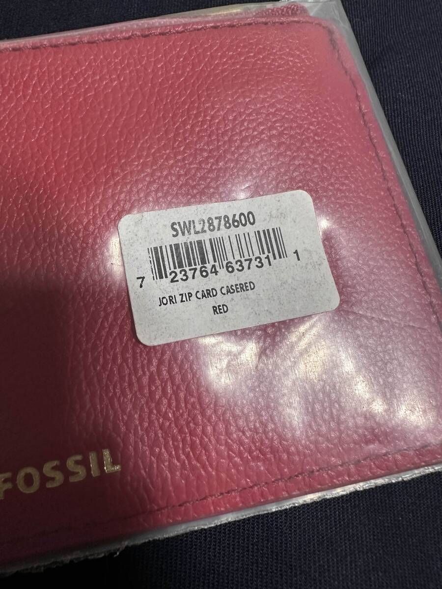 Fossil フォッシル レザー ジップ カードケース レッド コインケース ミニ 財布 コンパクト z