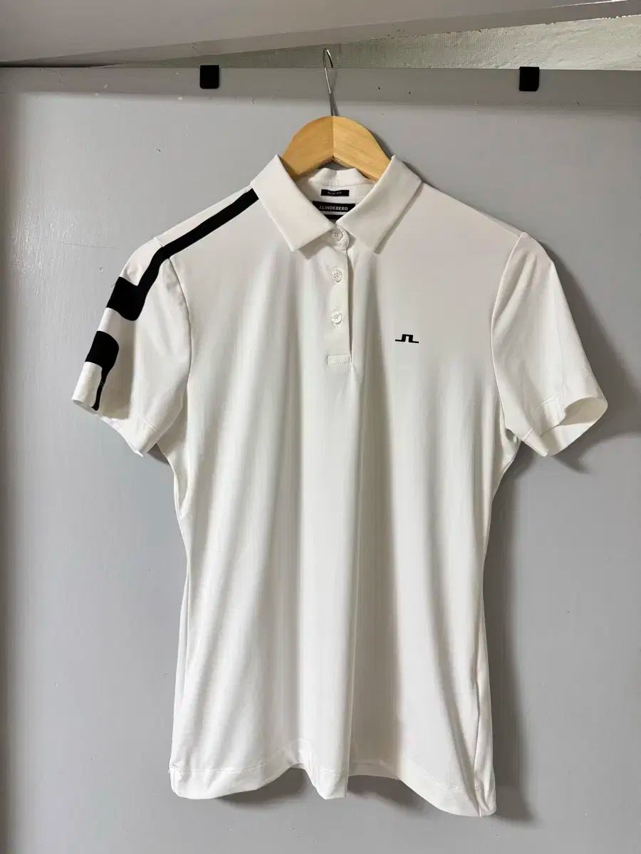 J.LINDEBERG J.リンドバーグ Tシャツ レディース 85 実績 2 正規品