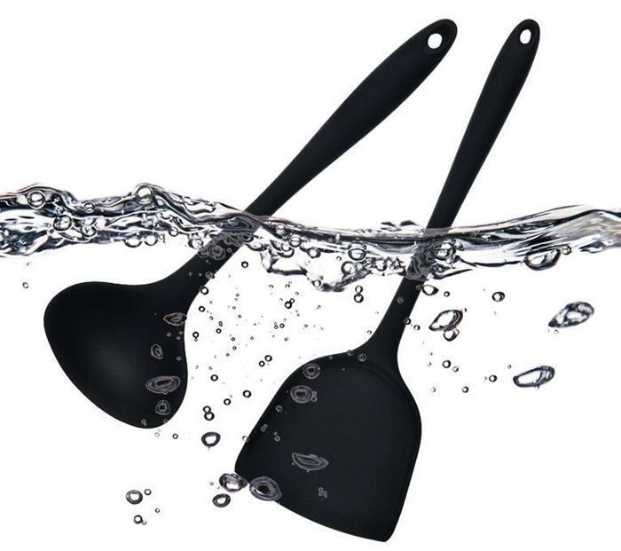 【数量限定超特価!!】 シリコーンスプーン 12点セット シリコン ターナー フライ返し キッチン ヘラ お玉 調理器具 耐熱 軽量 料理キッチンツール キッチン雑貨 食洗機対応 父の日 6CyR644