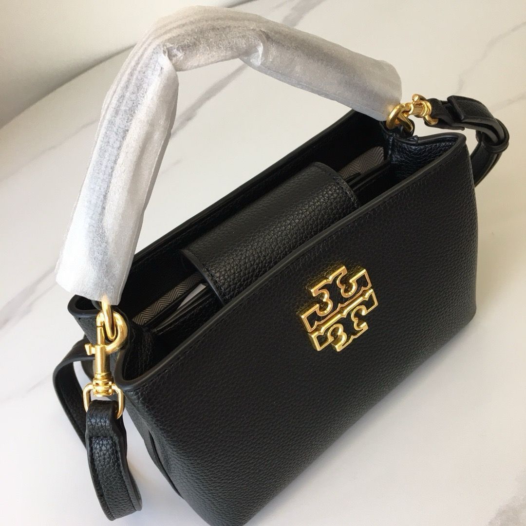 新品未使用 トリーバーチ バッグ Tory Burch ブラック ショルダーバッグ - メルカリ