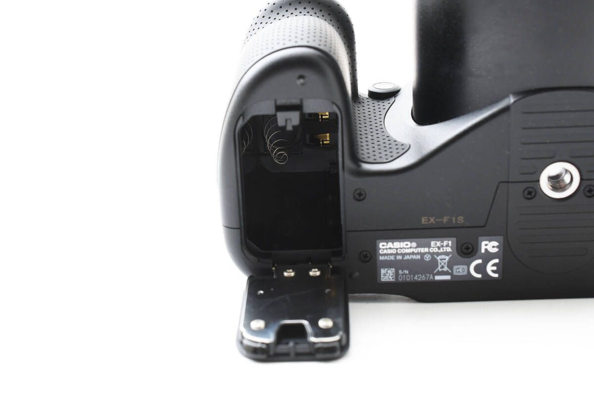 CASIO EXILIM PRO EX-F1 BLACK【動作品】 Casio EX-F1 Exilim Pro Digital Camera 6 MP 1/1.8
